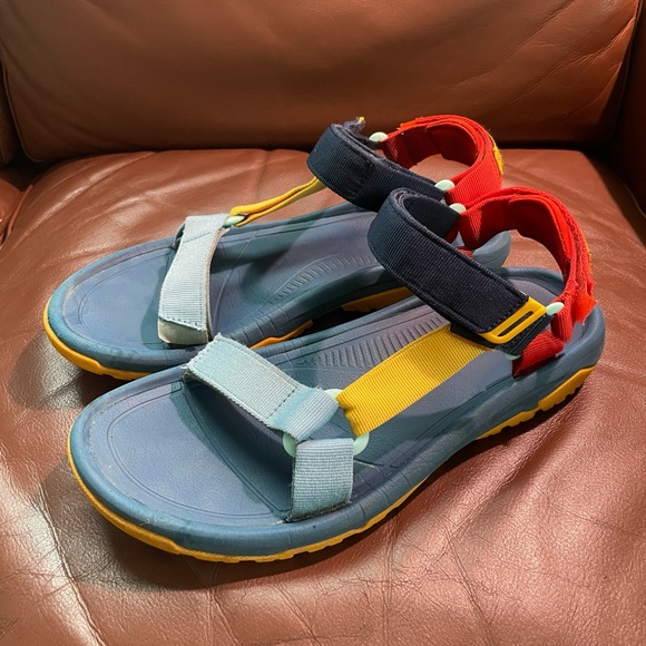 Teva Hurricane XLT2 Outdoor Voices Men's Sandals Hiking Red Blue Yellow Size 9 - Picture 1 of 10